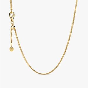 Pandora Adjustable Curb Chain Necklace
14k Gold-Plated Necklace
